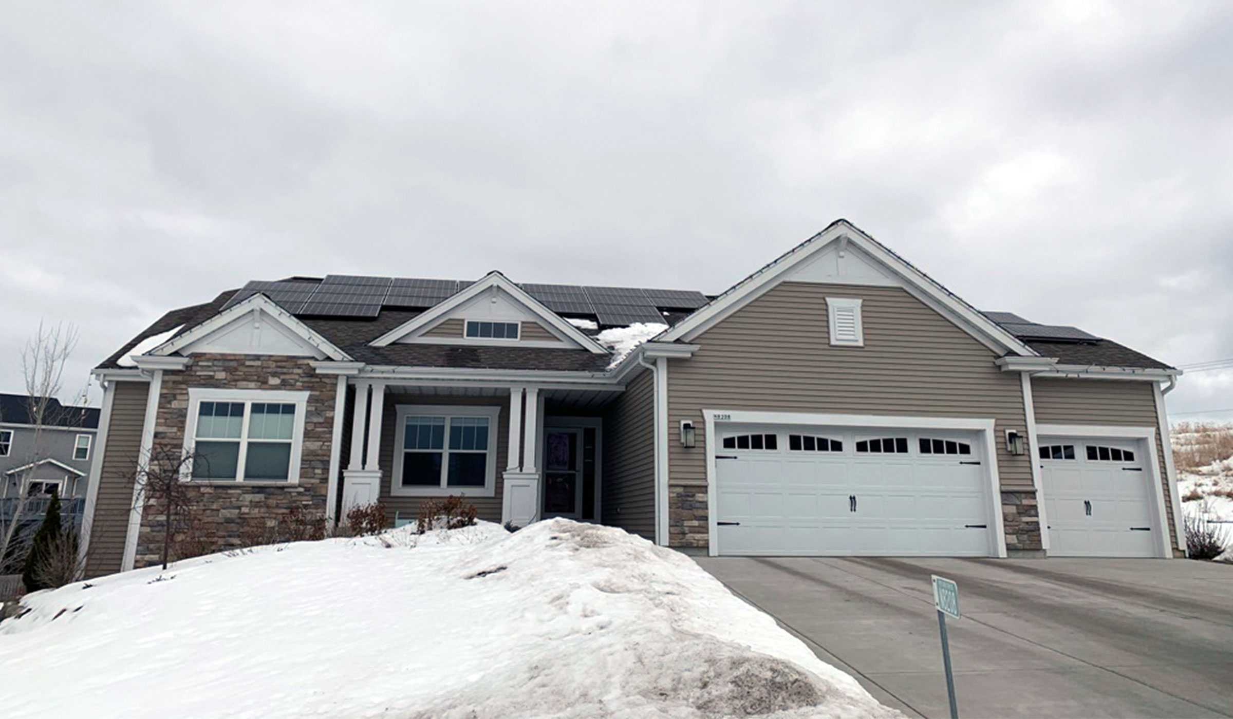 Your Seasonal Solar Care Checklist | Because your solar panels are constantly exposed to the elements, it’s also important to think about how to prepare them for each season so they can tackle the different types of weather. Luckily, when you work with Sun Badger Solar, we have all the tips and tricks you need to ensure your residential solar panels are working properly, regardless of the season. Continue reading below for your full seasonal solar care checklist, or reach out to our team today!